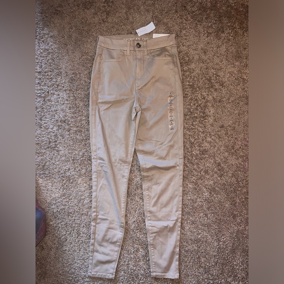 New with tags American eagle tan jeans - Picture 3 of 3